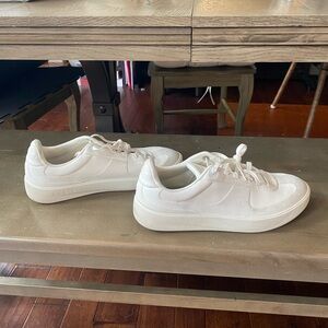 MEN'S Lululemon Cityverse white sneakers athletic shoes size 10